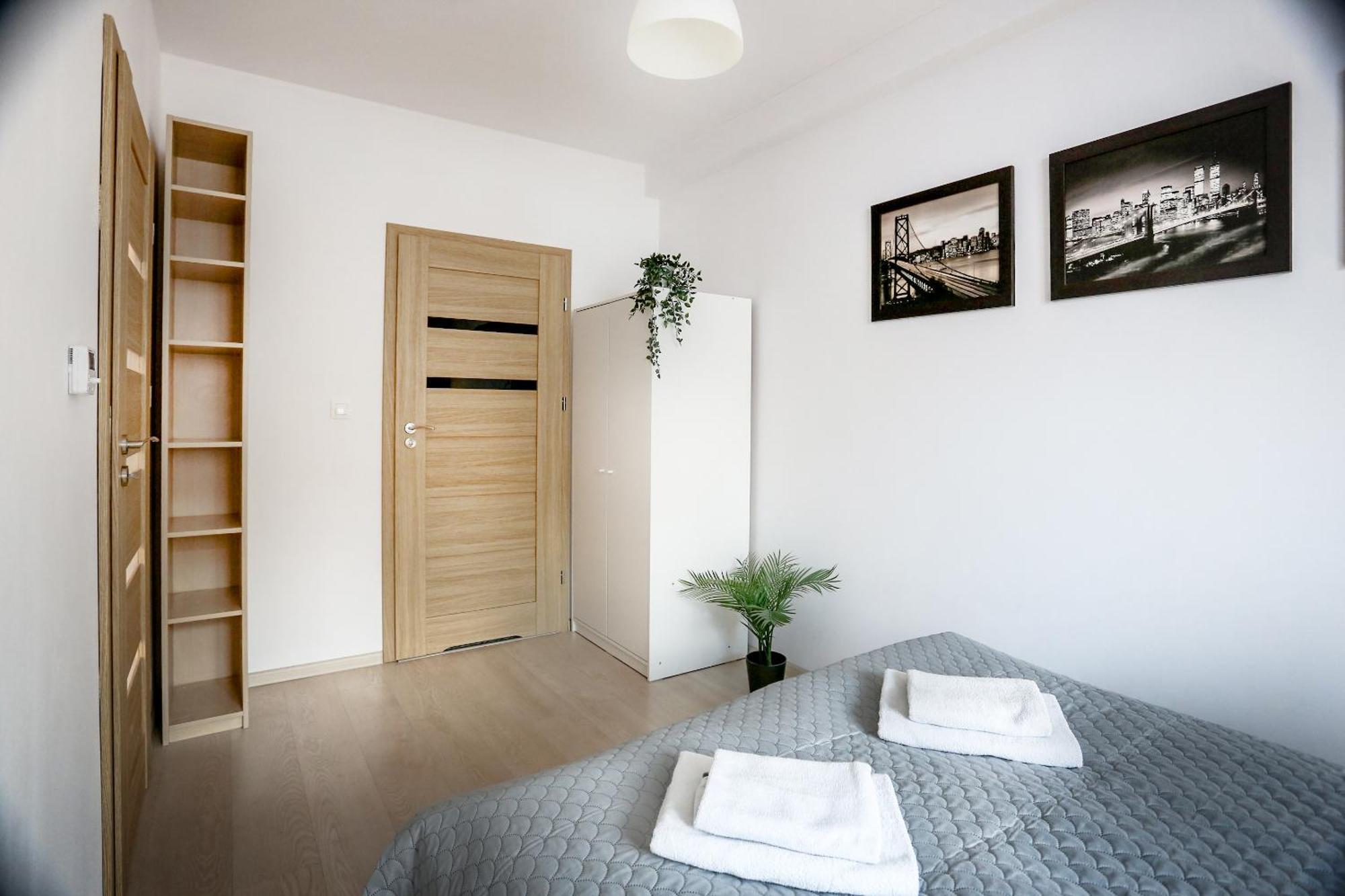 Fully-Furnished Apartment With Air Conditioning For Families, Cracow Old Town Красков Екстериор снимка