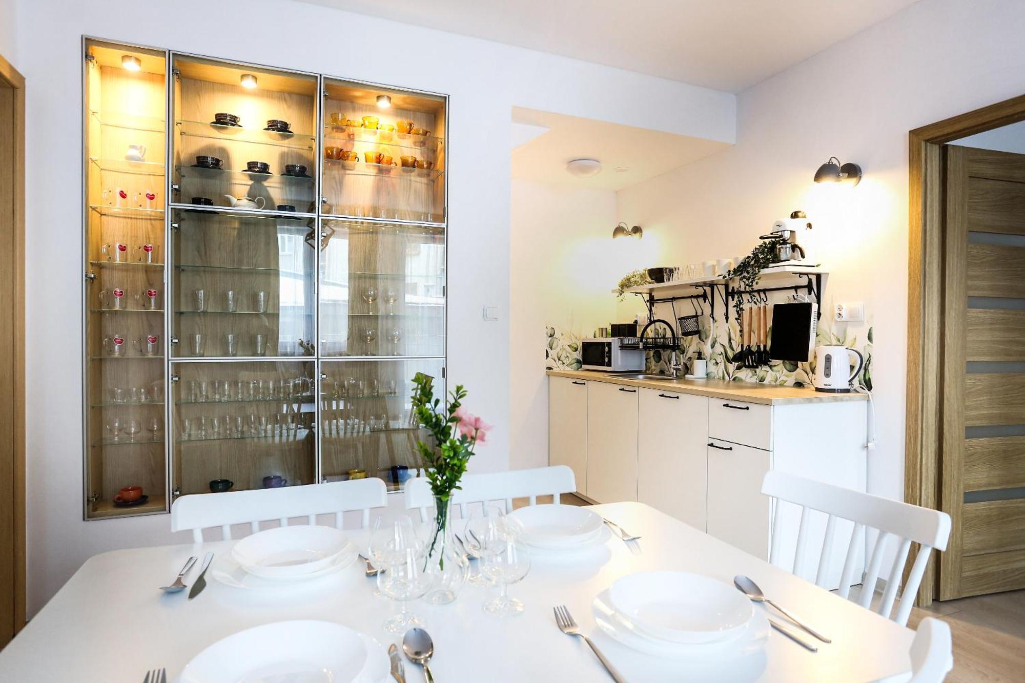 Fully-Furnished Apartment With Air Conditioning For Families, Cracow Old Town Красков Екстериор снимка