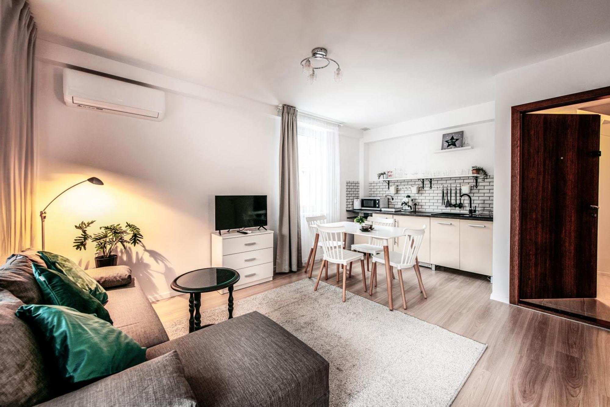 Fully-Furnished Apartment With Air Conditioning For Families, Cracow Old Town Красков Екстериор снимка